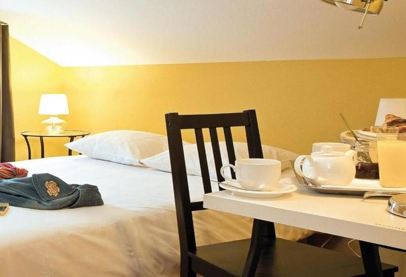 호텔 L'etoile D'or