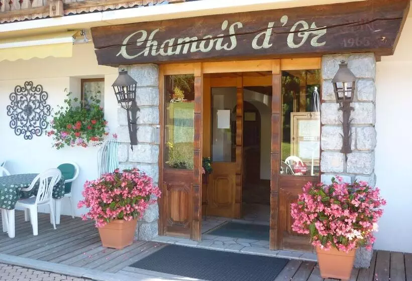 Hotelli Le Chamois D'or