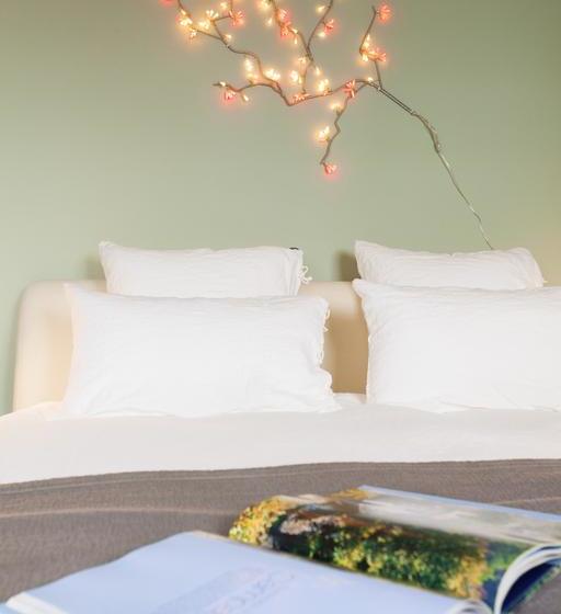 هتل Hôtel Restaurant Les Jardins De Brantôme