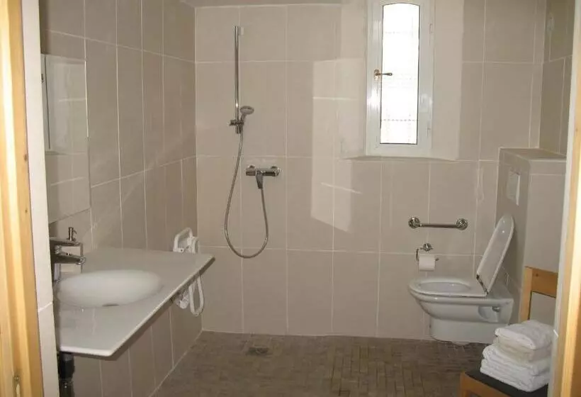 ベッドアンドブレックファースト Chambre D Hôtes La Bastide Des Eucalyptus
