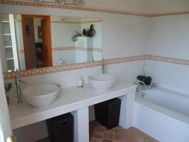 ベッドアンドブレックファースト Chambre D Hôtes La Bastide Des Eucalyptus