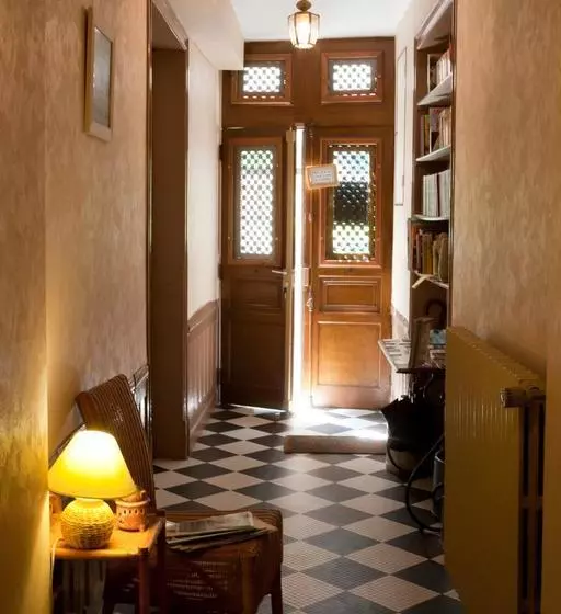 ベッドアンドブレックファースト Chambres D Hôtes Au Nid Des Thés