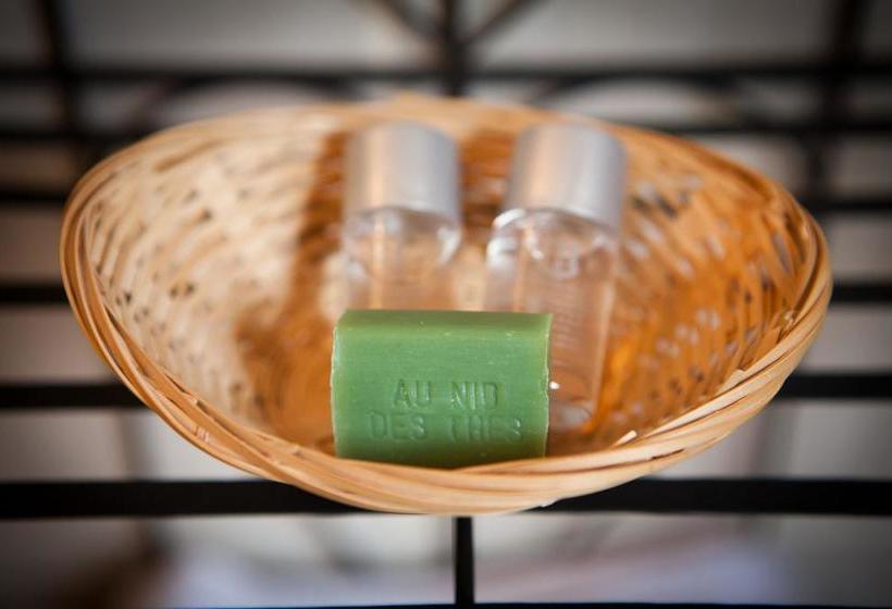 تختخواب و صبحانه Chambres D Hôtes Au Nid Des Thés