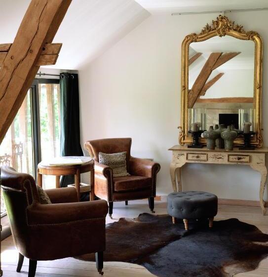 민박 Château De Clermont