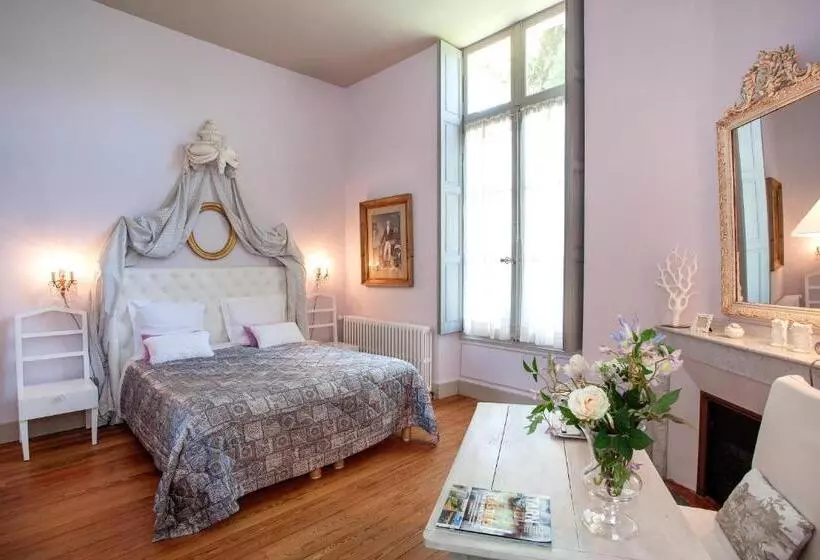 Aamiaismajoitus (B&B) Domaine Le Castelet