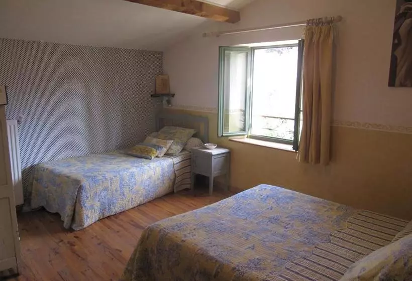 Aamiaismajoitus (B&B) Le Mas Des Clots