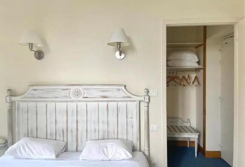 ホテル Auberge Côté Rivière
