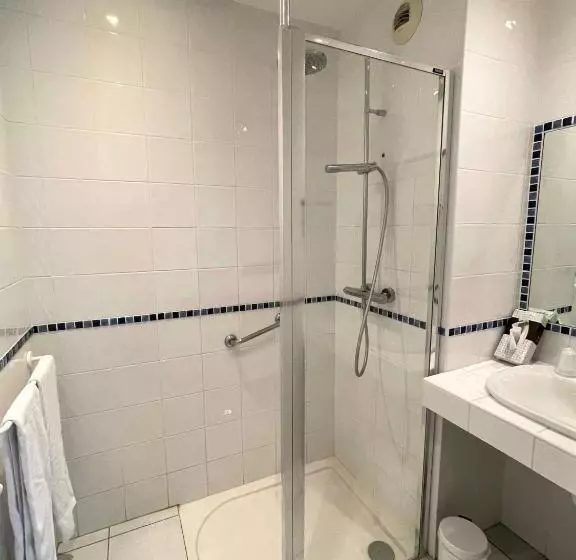ホテル Auberge Côté Rivière