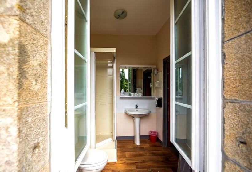 فندق Auberge De Kerveoc H