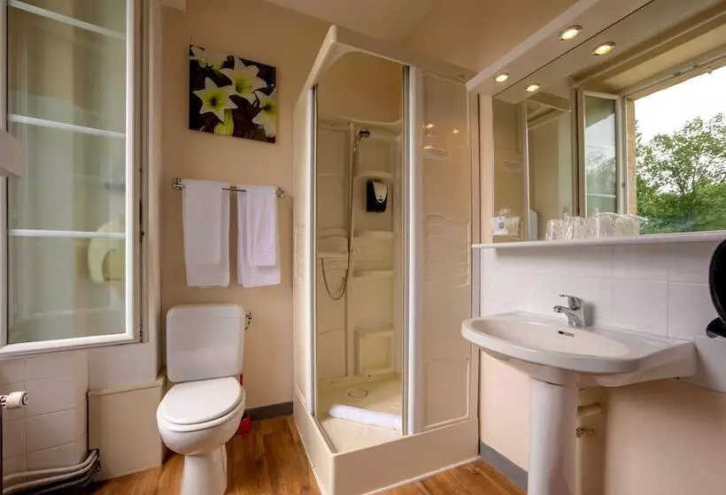 هتل Auberge De Kerveoc H