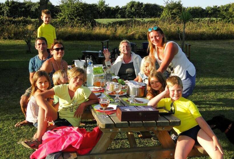 فندق Aux Tamaris