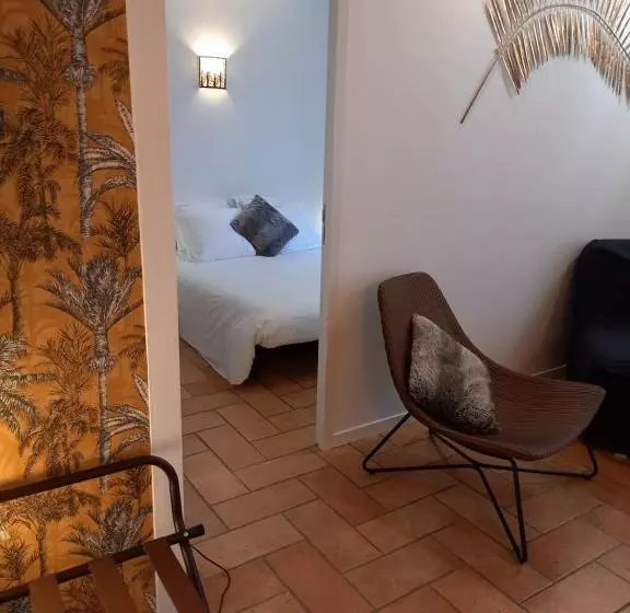 Hotelli De La Halle