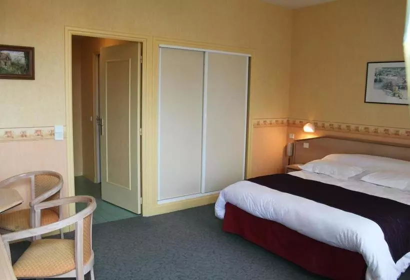 Hotelli Des Bains