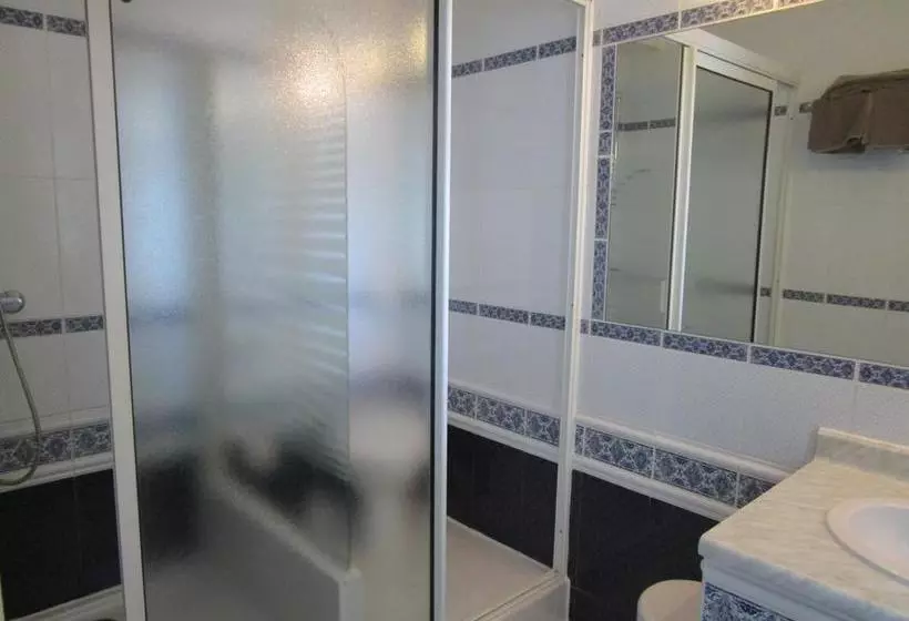 هتل Hôtel Azur Bord De Mer
