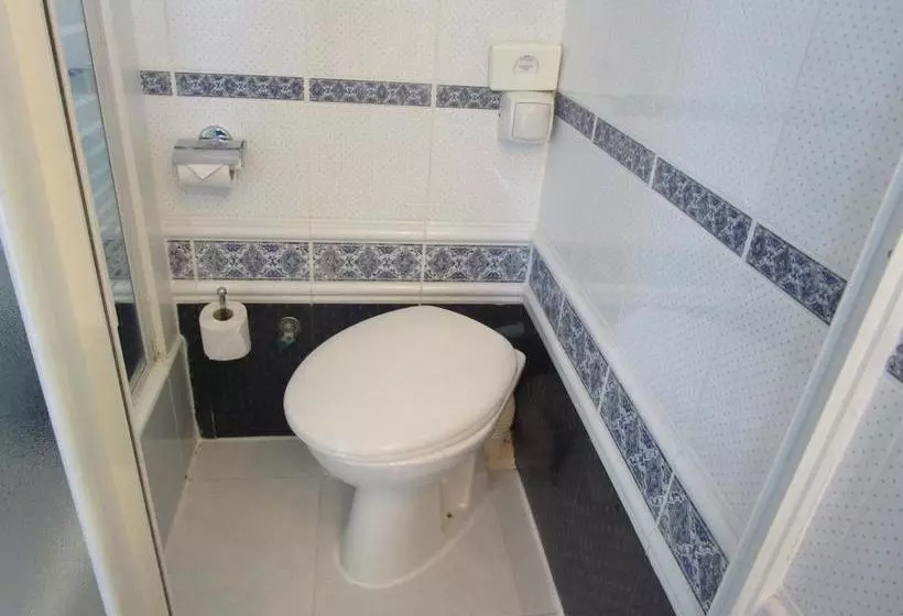 هتل Hôtel Azur Bord De Mer