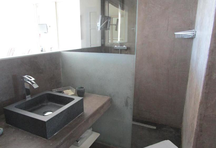 בית מלון כפרי Hôtel Azur Bord De Mer