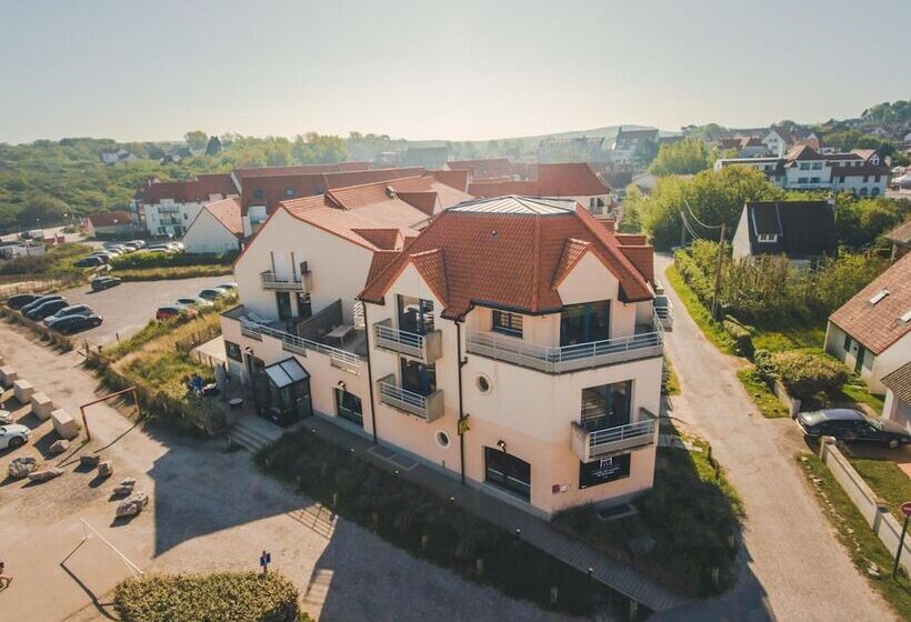 فندق Hôtel De La Baie De Wissant