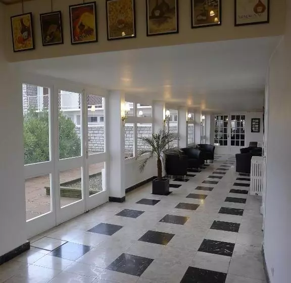 Hotelli Hôtel Du Sablar