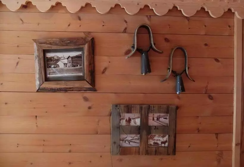 هتل Chalet Hôtel L Ecureuil