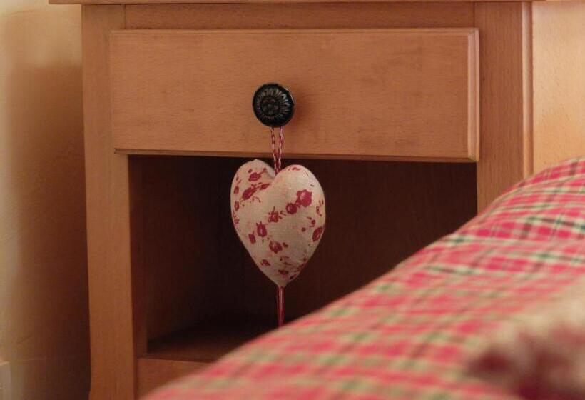 هتل Chalet Hôtel L Ecureuil