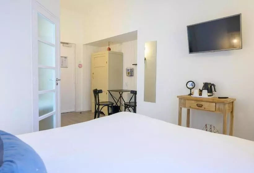 هتل Hôtel La Jetée