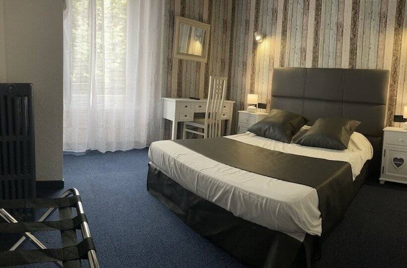 Отель Hôtel Le Faisan