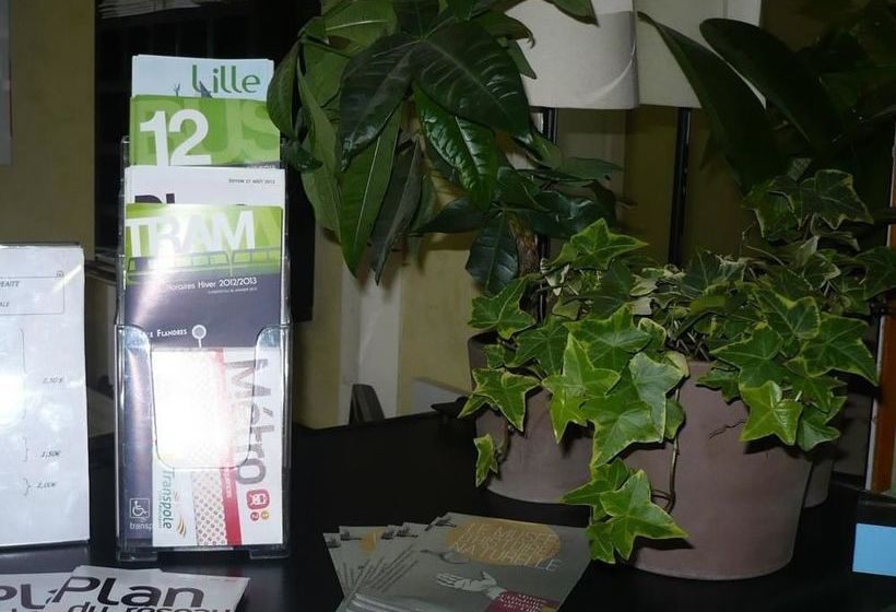 בית מלון כפרי Hôtel Le Floreal