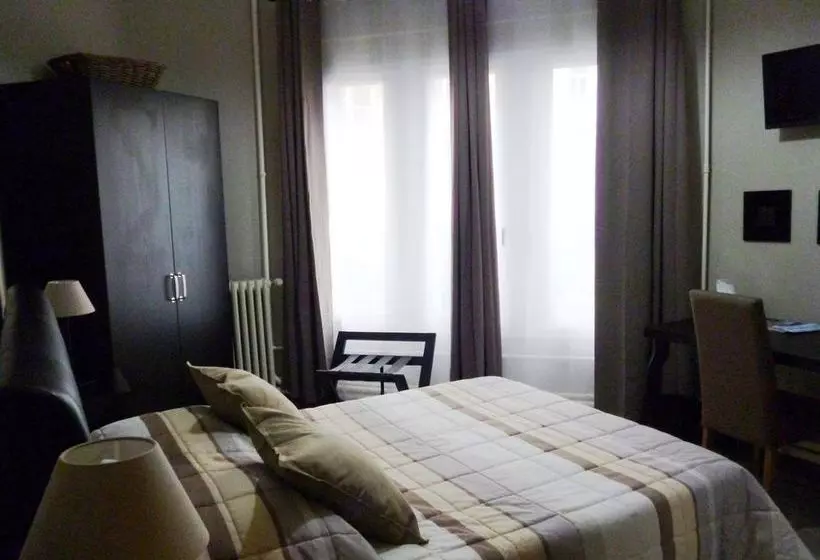 Hotelli Hôtel Le Floreal