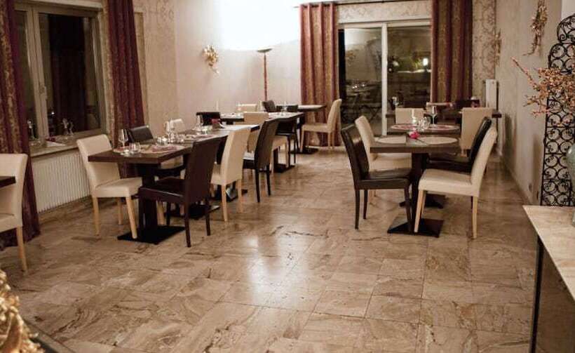 בית מלון כפרי Hôtel Majuscule