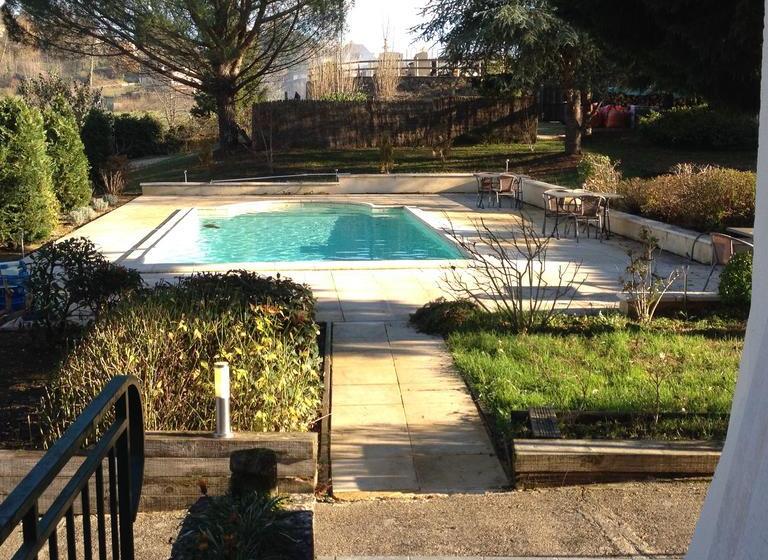 בית מלון כפרי Logis Hôtel Restaurant La Bastide