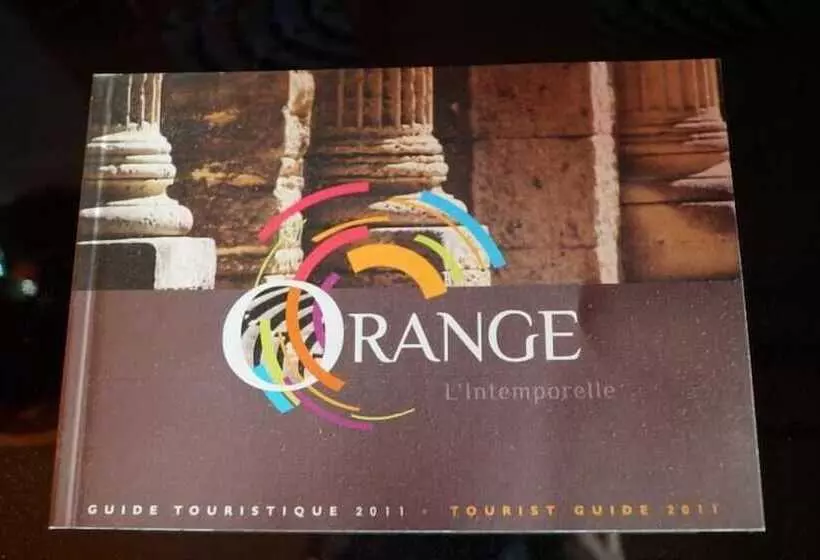 هتل Le Bistrot D'orange