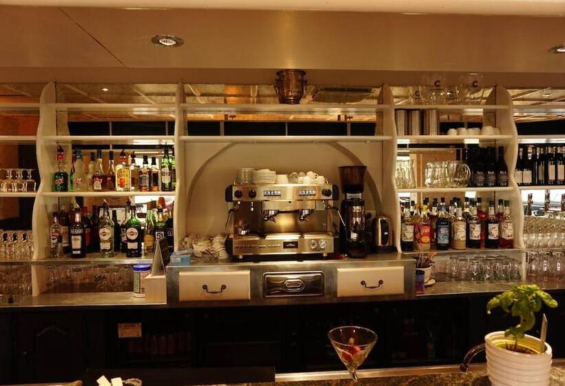 בית מלון כפרי Le Bistrot D'orange