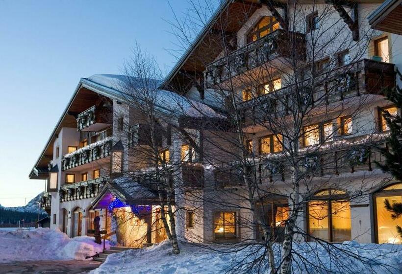 Отель Le Calgary