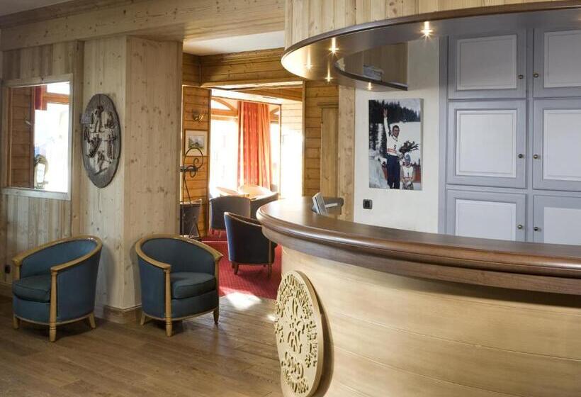 Отель Le Calgary