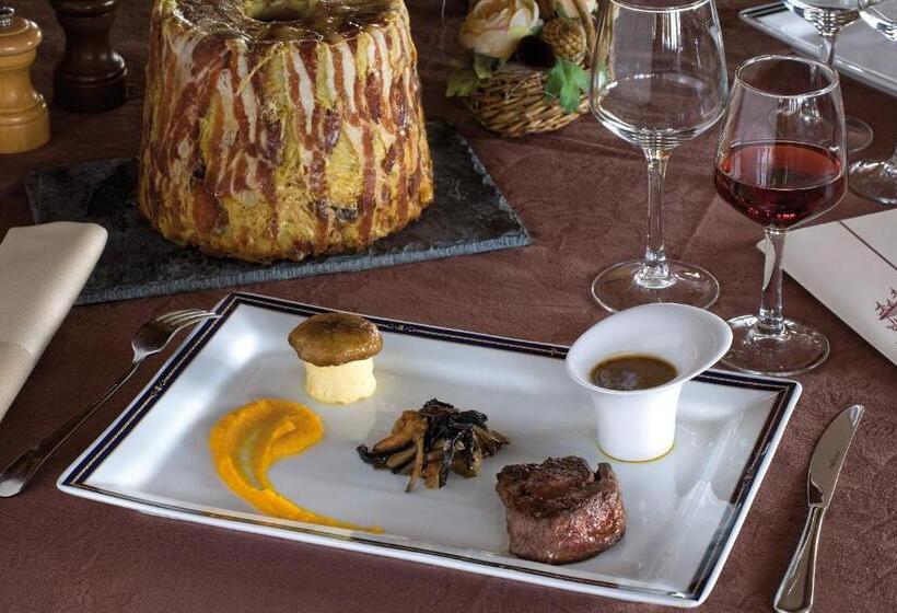 Отель Le Calgary