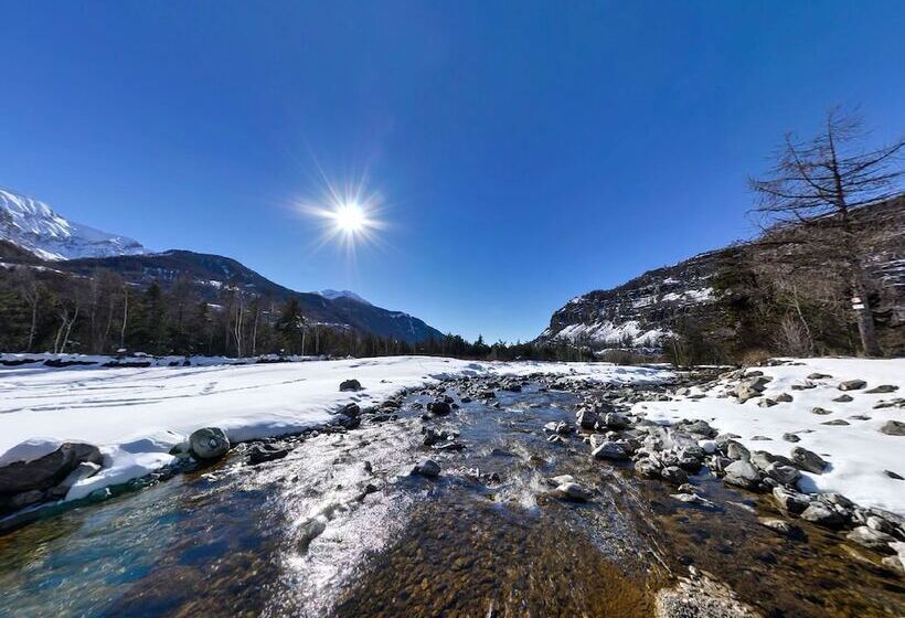 Отель Le Connetable