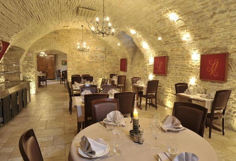 Отель Le Marius