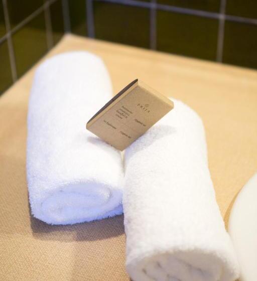 هتل Le Mas Des Aigras Hôtel De Charme En Provence