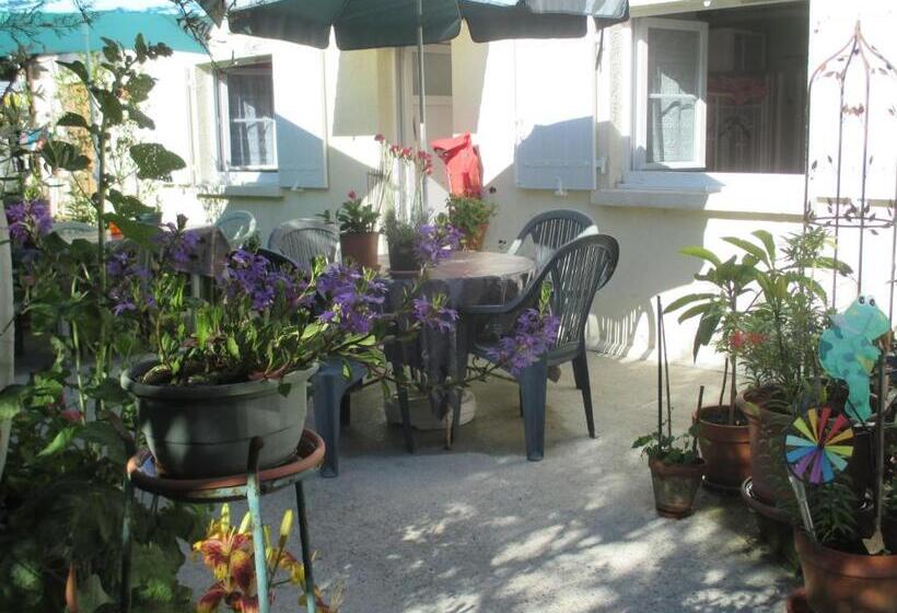 בית מלון כפרי Le Parisien