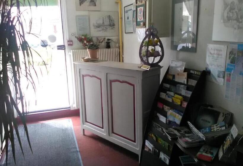 בית מלון כפרי Le Parisien