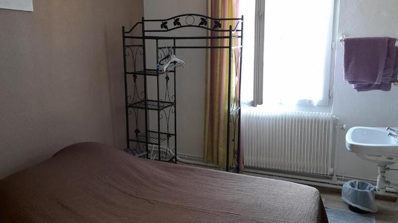 בית מלון כפרי Le Parisien