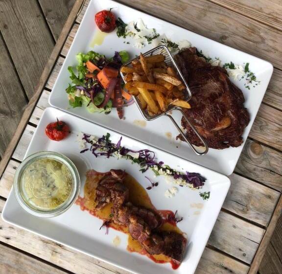 ホテル Le Pavillon Bleu