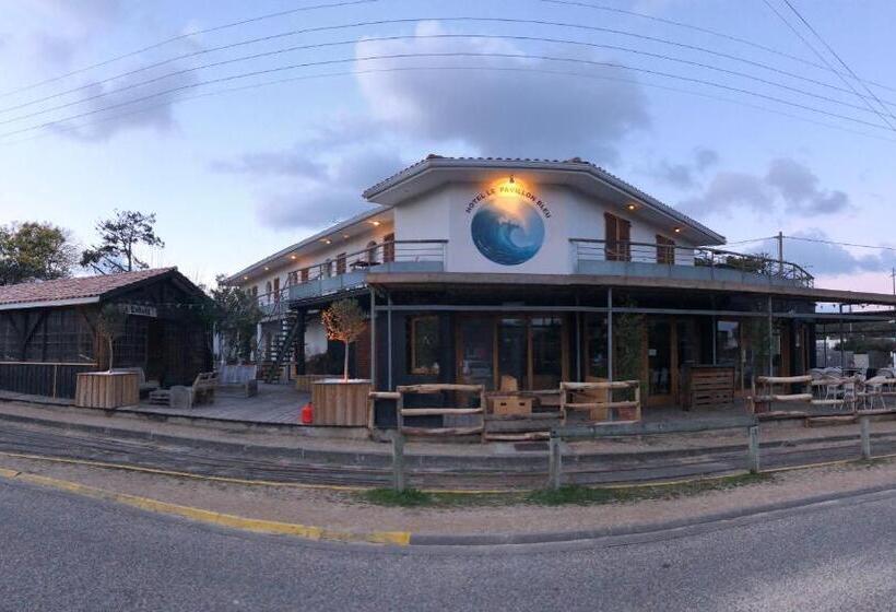 ホテル Le Pavillon Bleu