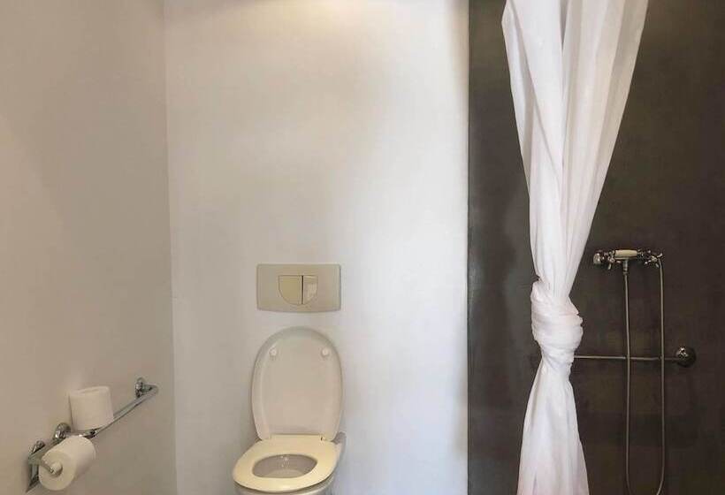 ホテル Le Pavillon Bleu