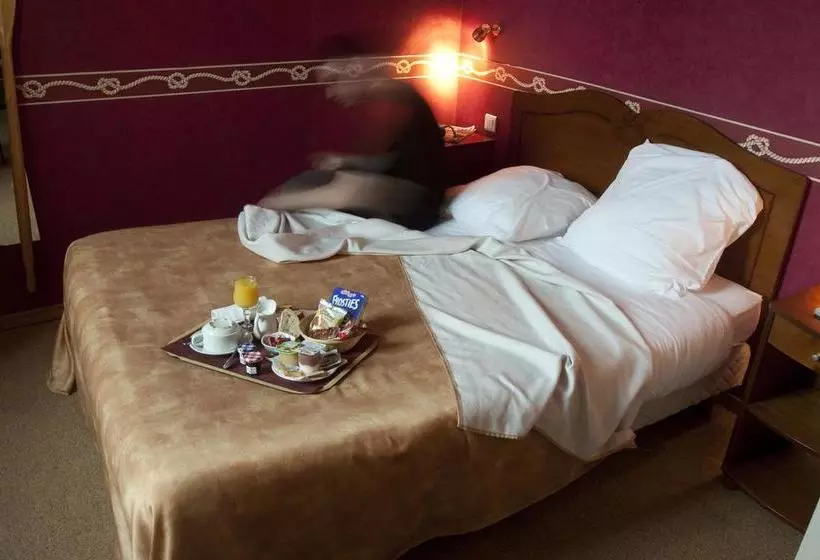 Hotelli Le Relais Du Canalou