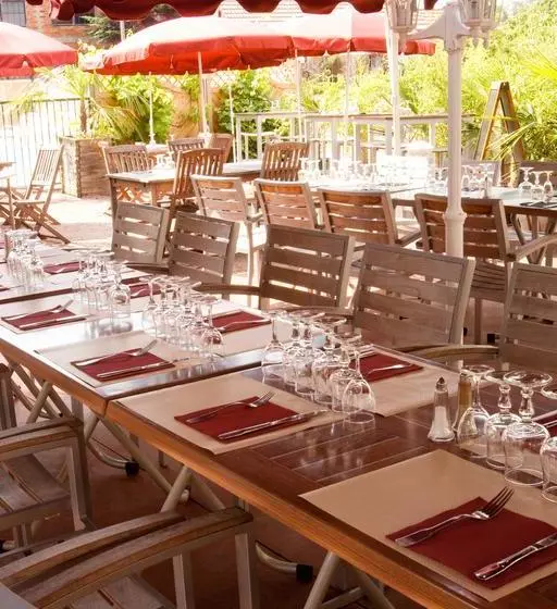 Hotelli Le Relais Du Canalou