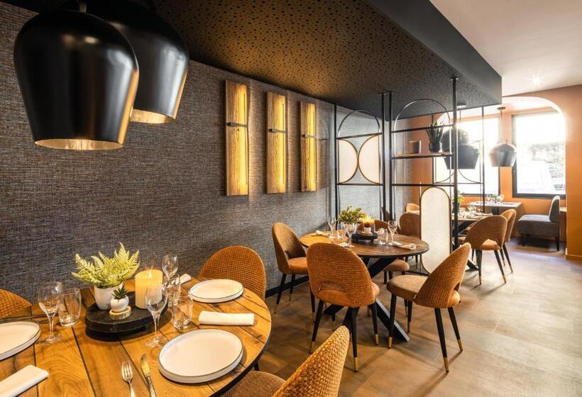 ホテル Logis Hôtel Lbb   Les 2 Lacs