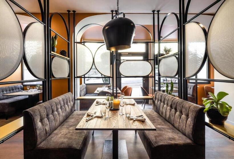 ホテル Logis Hôtel Lbb   Les 2 Lacs