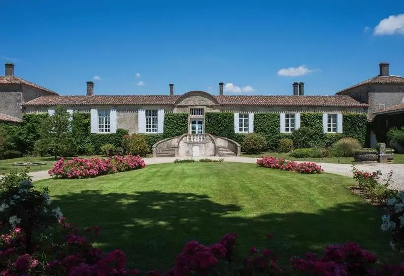 هتل Relais Du Château D Arche, The Originals Relais