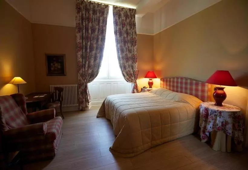 هتل Relais Du Château D Arche, The Originals Relais